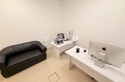 Office Space - Studio - 1 Bathroom for rent in Al Rostamani Building - Port Saeed - Deira - Dubai Office Space - Studio - 1 Bathroom for rent in Al Rostamani Building - Port Saeed - Deira - Dubai