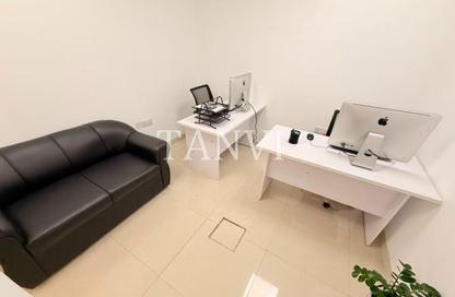 Office Space - Studio - 1 Bathroom for rent in Al Rostamani Building - Port Saeed - Deira - Dubai