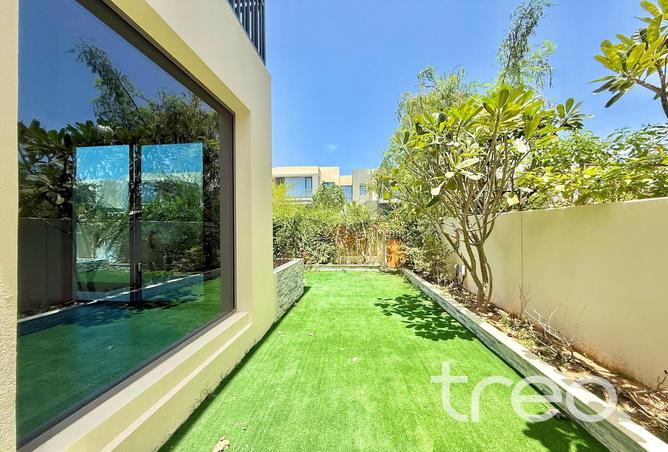 83654708 - Property Image 3