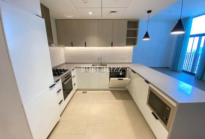 Semi-Furnished | High Floor | Dishwasher photo 3