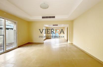 Villa - 4 - 5 for rent in Cluster H - Cedre Villas - Dubai Silicon Oasis - Dubai