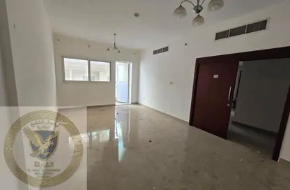 Apartment - 2 Bedrooms - 3 Bathrooms for rent in Al Qulaya'ah - Al Sharq - Sharjah