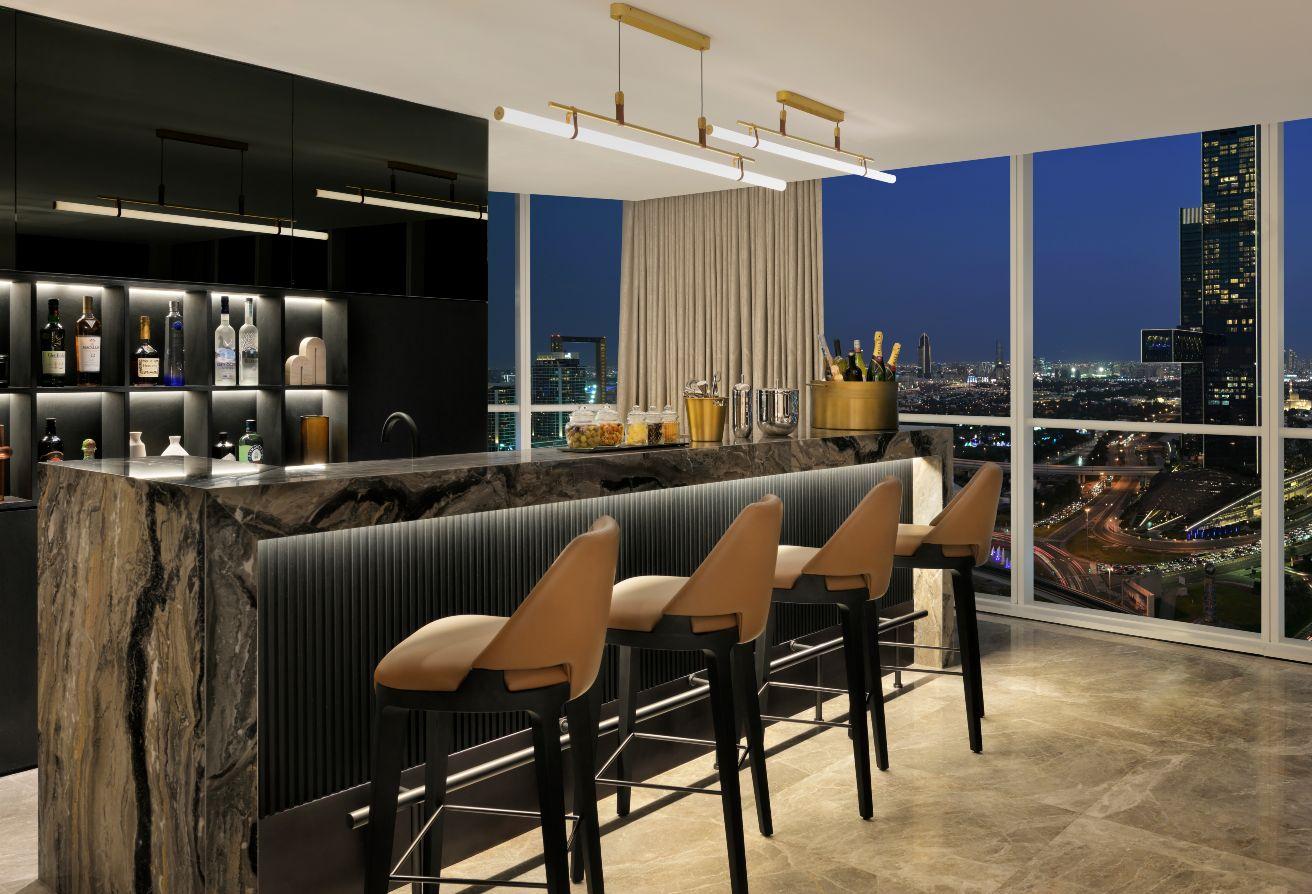 Luxurious Presidential Suite - All Bills Included photo 10