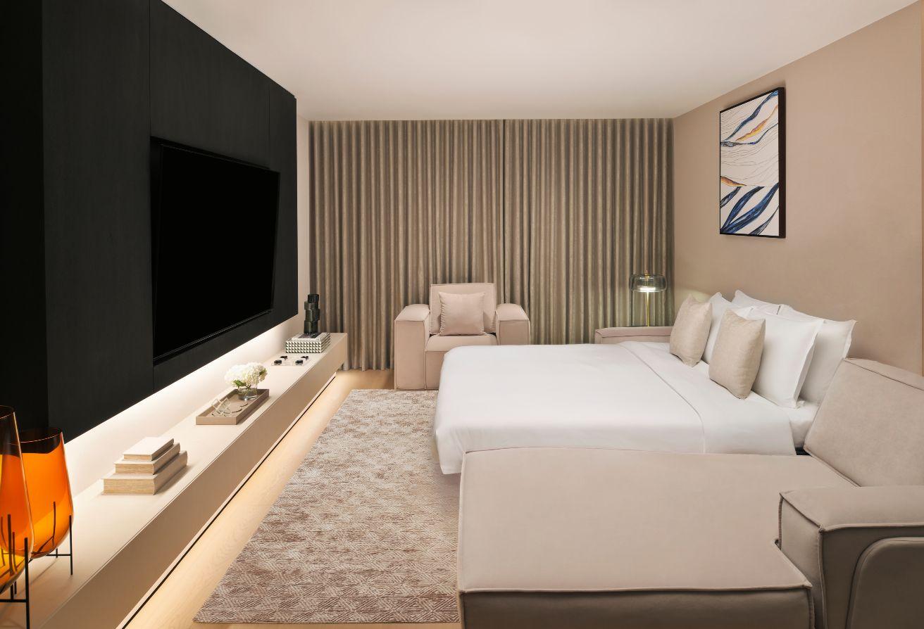 Luxurious Presidential Suite - All Bills Included photo 12