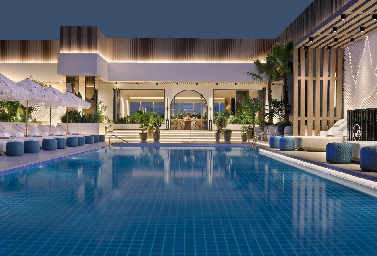 Luxurious Presidential Suite - All Bills Included photo 28