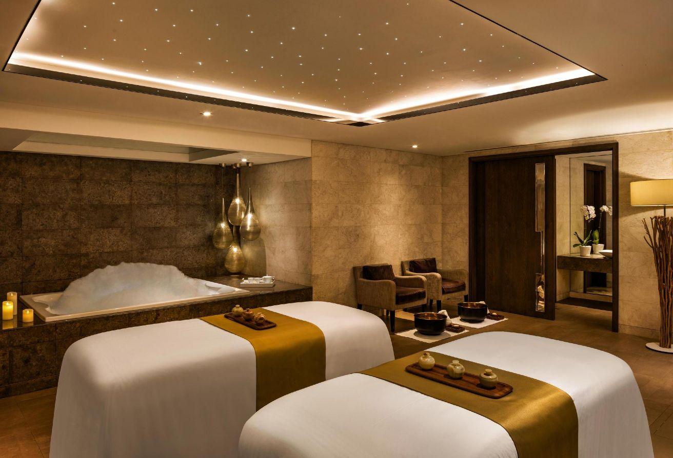 Luxurious Presidential Suite - All Bills Included photo 30