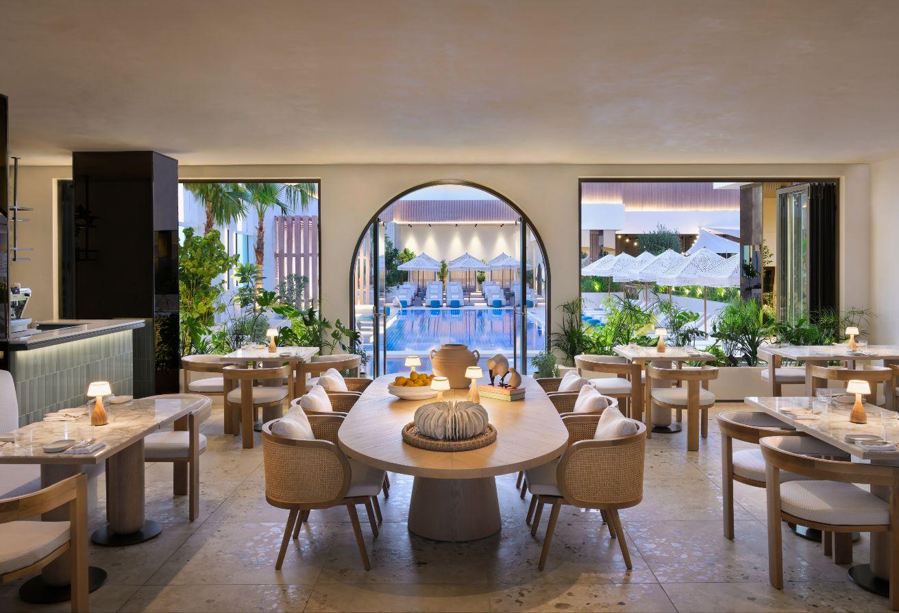 Luxurious Presidential Suite - All Bills Included photo 29