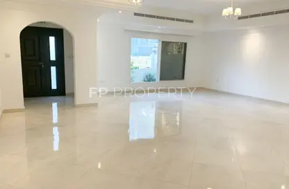 فيلا - 4 غرف نوم - 6 حمامات للايجار في فلل لين غاردن - منطقة 15 - قرية جميرا الدائرية - دبي