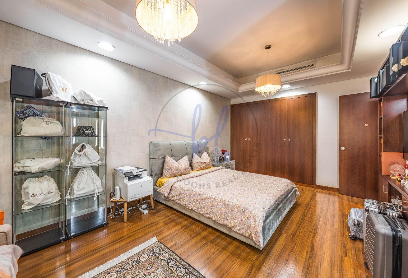 Superb Garden Home | Classic Furnished | Rare Find photo 28