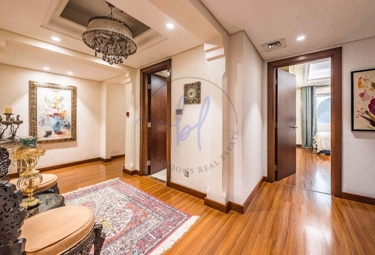 Superb Garden Home | Classic Furnished | Rare Find photo 21