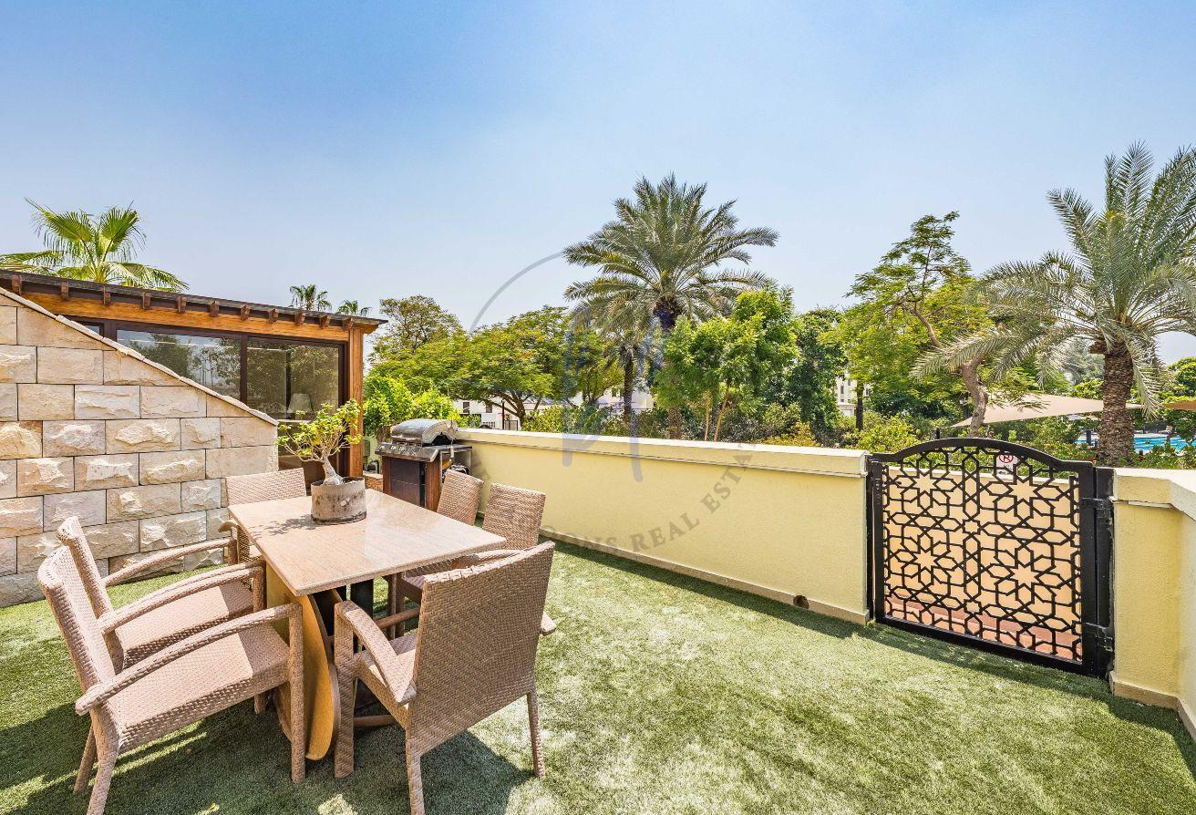 Superb Garden Home | Classic Furnished | Rare Find photo 4