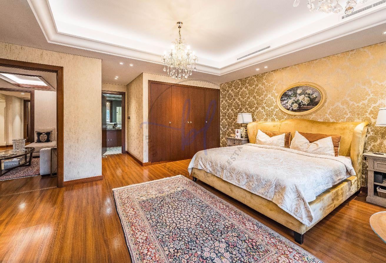 Superb Garden Home | Classic Furnished | Rare Find photo 17