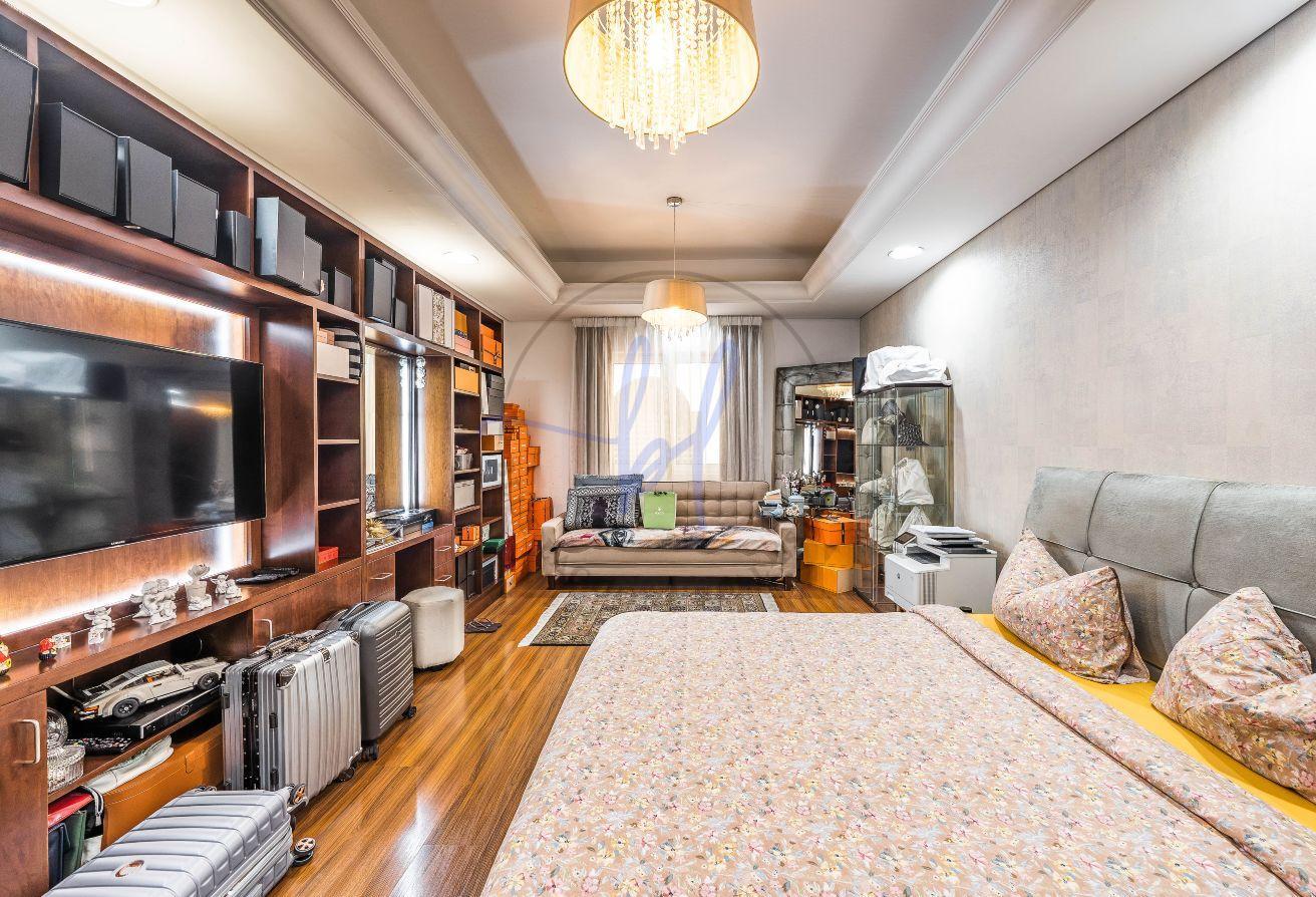 Superb Garden Home | Classic Furnished | Rare Find photo 29