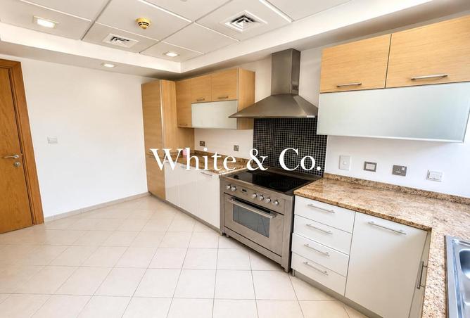 106833925 - Property Image 3