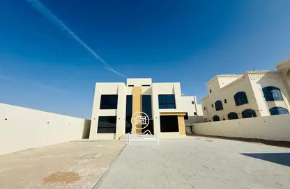 فيلا - 5 غرف نوم - 6 حمامات للايجار في مدينة الرياض - أبوظبي