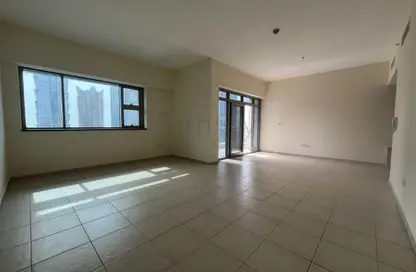 شقة - 2 غرف نوم - 3 حمامات للايجار في E برج - الأبراج الإدارية - الخليج التجاري - دبي