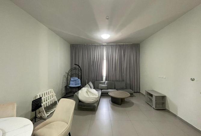 77400437 - Property Image 2