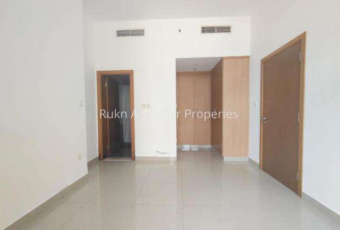 1BHK LAST UNIT GYMNASTICS PLAY AREA COVERED PARKIN photo 3