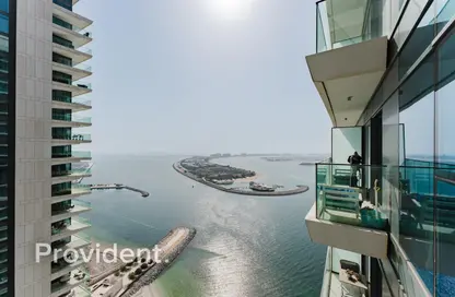 Apartment - 2 Bedrooms - 2 Bathrooms for rent in Beach Vista Tower 2 - Beach Vista - Emaar Beachfront - Dubai Harbour - Dubai