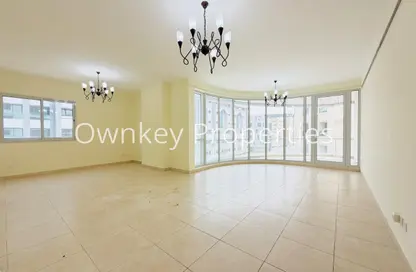 Apartment - 2 Bedrooms - 3 Bathrooms for rent in Mankhool Building - Mankhool - Bur Dubai - Dubai