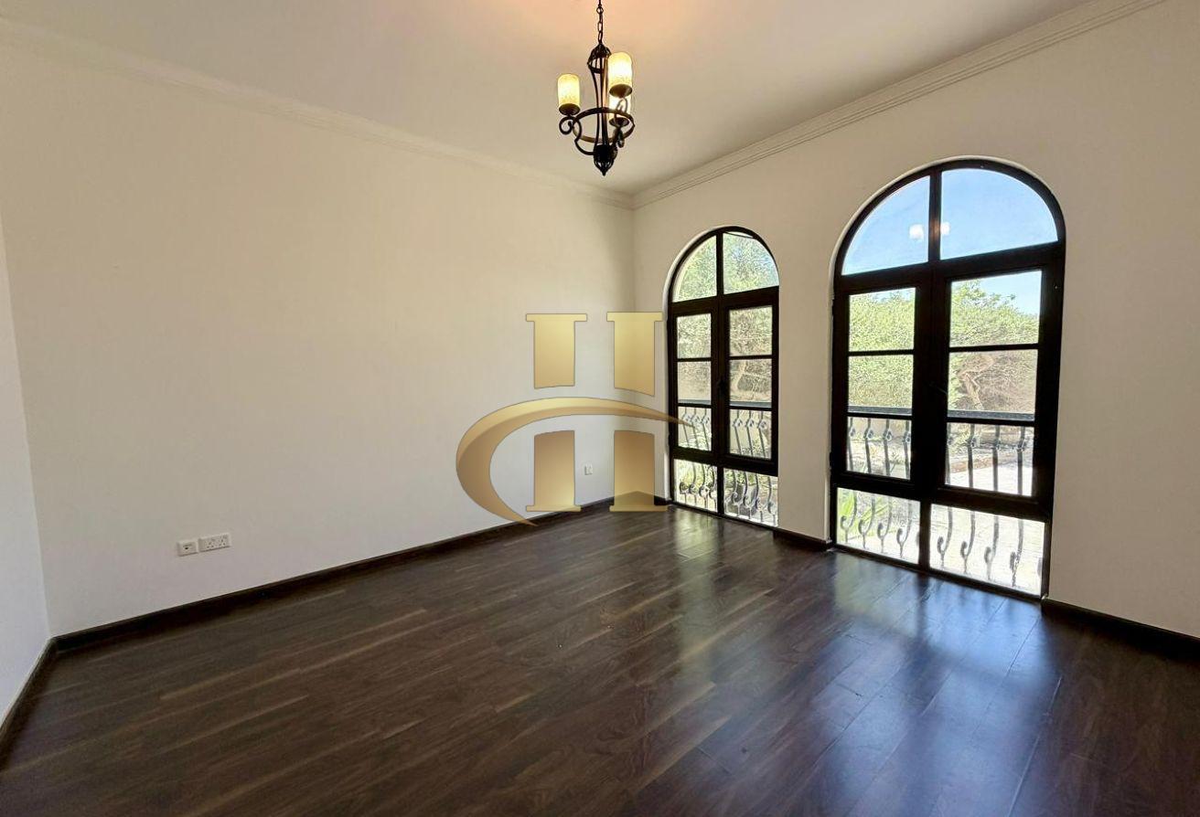Private Pool | Direct on the Park | Book Now photo 14