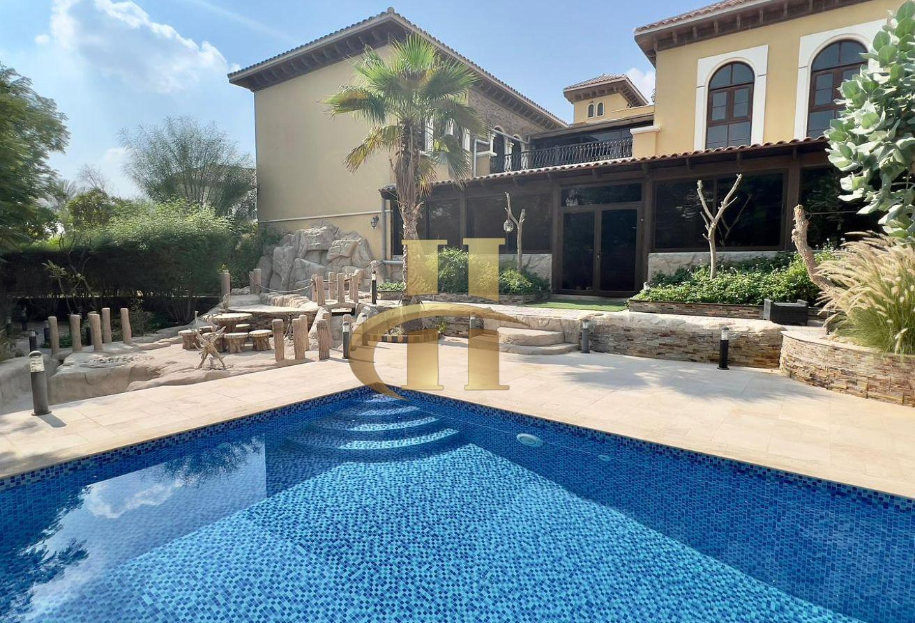 Private Pool | Direct on the Park | Book Now photo 18