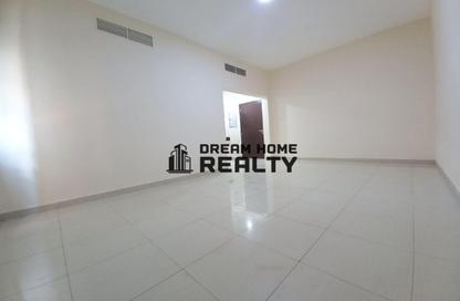 Apartment - 1 - 2 for rent in New Al Taawun Road - Al Taawun - Sharjah Apartment - 1 - 2 for rent in New Al Taawun Road - Al Taawun - Sharjah