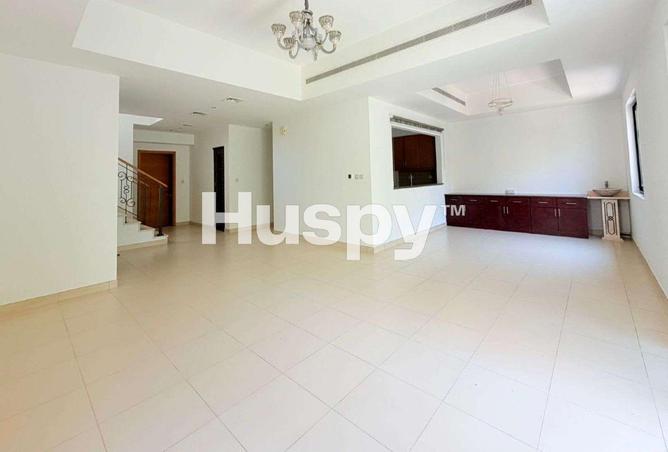 85754042 - Property Image 2