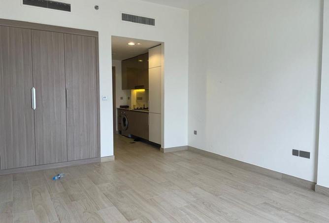 83212149 - Property Image 3