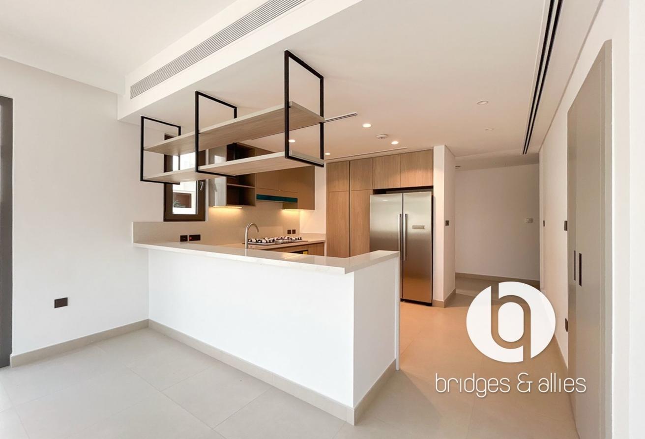 PREMIUM 5 BR VILLA | ON GREEN BELT | VACANT SOON photo 5