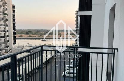 Apartment - 1 - 2 for rent in Waters Edge - Yas Island - Abu Dhabi Apartment - 1 - 2 for rent in Waters Edge - Yas Island - Abu Dhabi