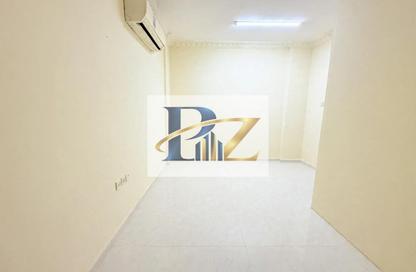 شقة - 1 للإيجار في الشامسي 1 - تجارية مويلح - الشارقة