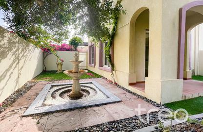 Villa - 2 Bedrooms - 3 Bathrooms for rent in Springs 6 - The Springs - Dubai