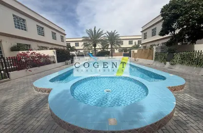 Villa - 3 Bedrooms - 4 Bathrooms for rent in Umm Suqeim 1 Villas - Umm Suqeim 1 - Umm Suqeim - Dubai