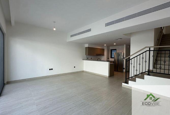 120667093 - صورة العقار 3