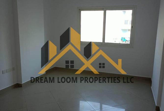 54956060 - صورة العقار 2