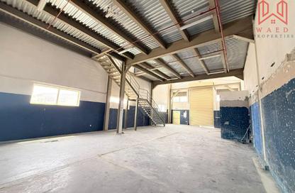 Warehouse - Studio - 1 for rent in Al Khawaneej - Dubai