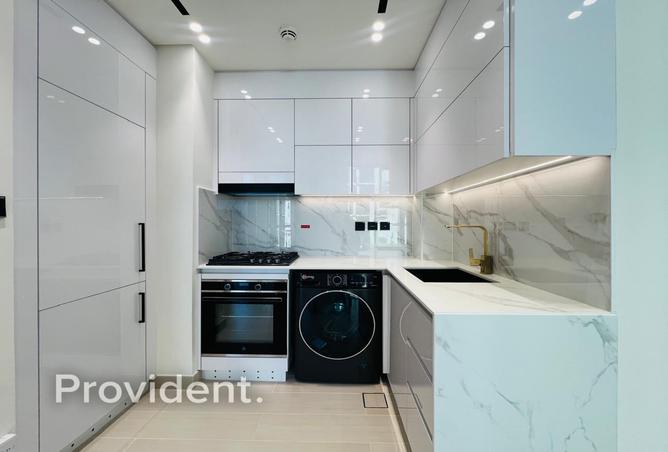 Park View | Fitted Kitchen | Vacant photo 3