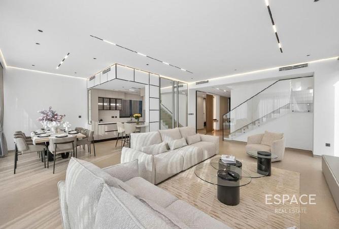 75012880 - Property Image 2