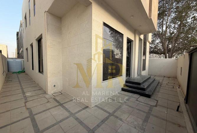 61693314 - Property Image 3