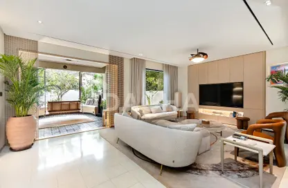 فيلا - 4 غرف نوم - 5 حمامات للبيع في ميدوز 1 - ميدوز - دبي