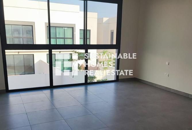 53603117 - Property Image 2