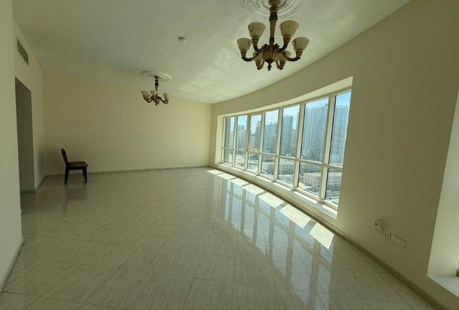 73871435 - Property Image 3