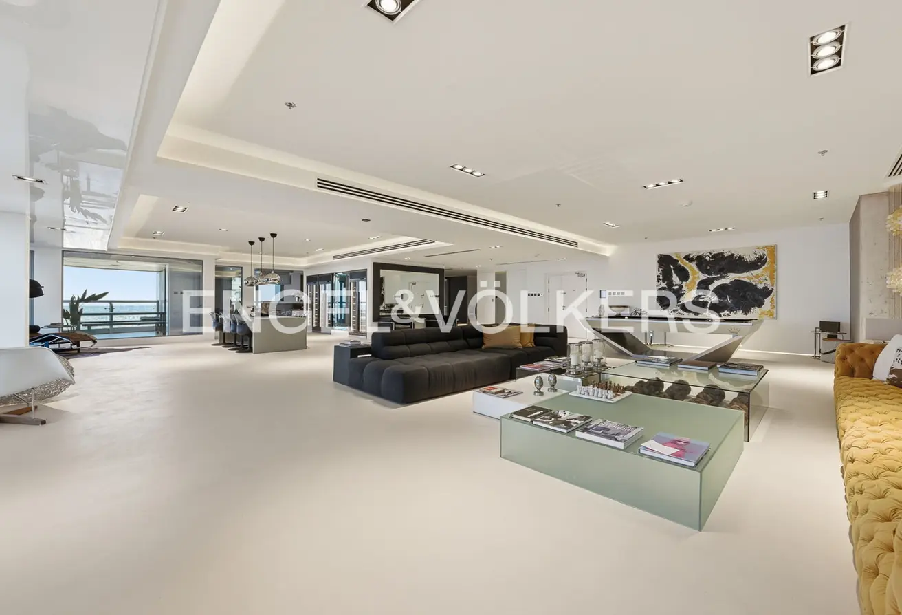125613439 - Property Main Image