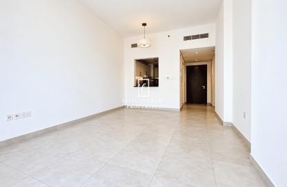 Apartment - 2 - 3 for rent in Science Park Residence - Dubai Science Park - Dubai