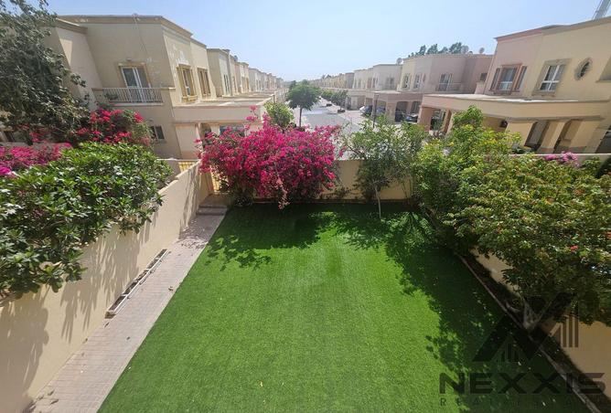 82805558 - Property Image 3