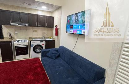 Apartment - Studio - 1 Bathroom for rent in Jasmine Towers - Garden City - Ajman