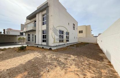 Villa - 5 Bedrooms - 6 Bathrooms for rent in Al Azra - Al Riqqa - Sharjah Villa - 5 Bedrooms - 6 Bathrooms for rent in Al Azra - Al Riqqa - Sharjah