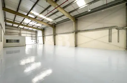 Warehouse - Studio for rent in Dubai Investment Park 2 (DIP 2) - Dubai Investment Park (DIP) - Dubai
