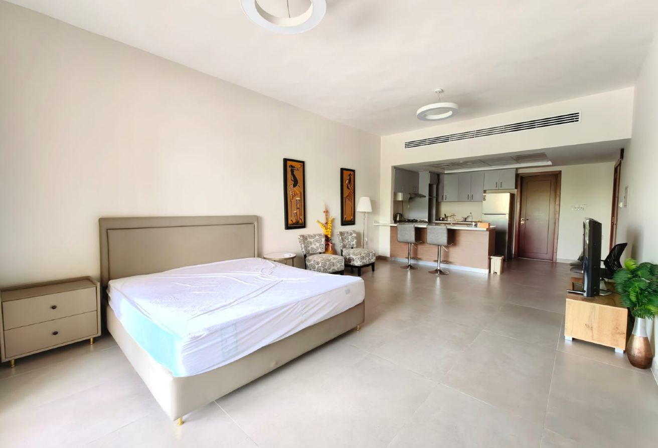 Spacious Studio | Flexible Rental Options